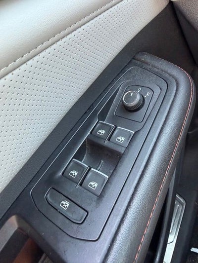 2024 Volkswagen Atlas 2.0T Peak Edition SE w/Technology