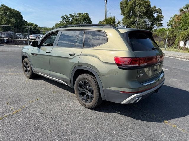 2024 Volkswagen Atlas 2.0T Peak Edition SE w/Technology