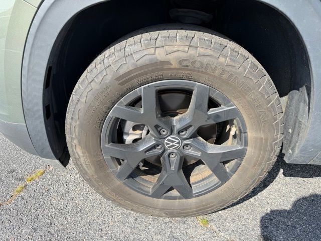 2024 Volkswagen Atlas 2.0T Peak Edition SE w/Technology