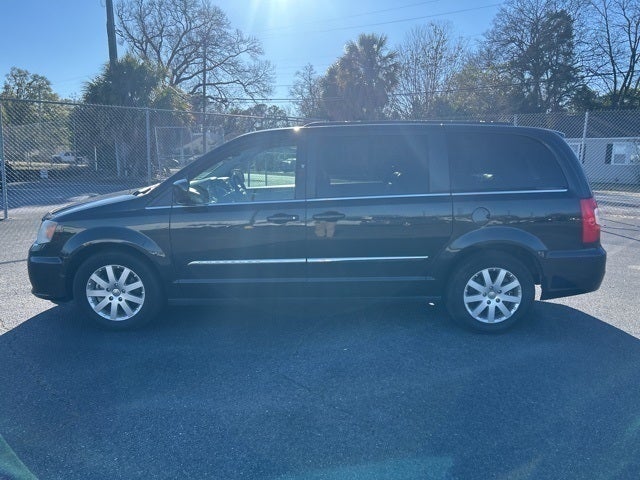 2014 Chrysler Town & Country Touring