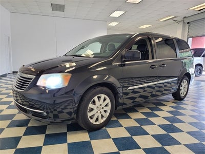 2014 Chrysler Town & Country Touring