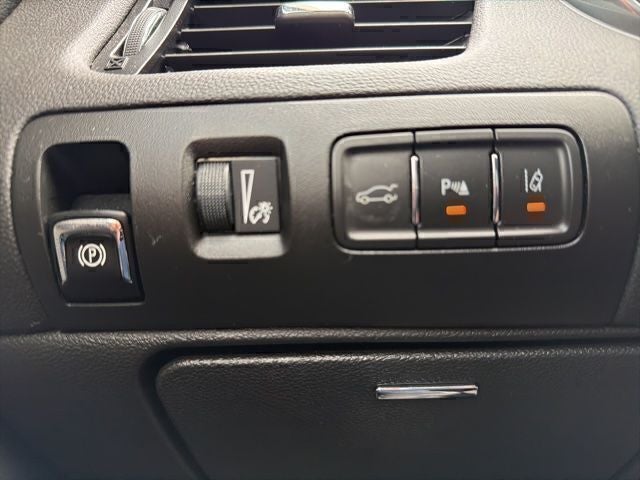 2016 Chevrolet Impala LT 2LT