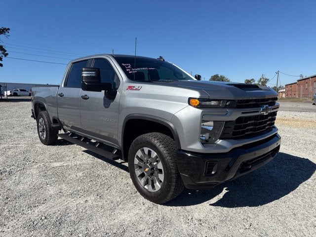 2026 Chevrolet Silverado 2500HD Custom