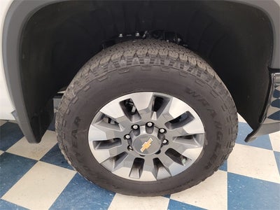 2025 Chevrolet Silverado 2500HD Custom