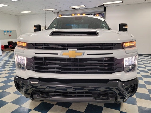 2025 Chevrolet Silverado 2500HD Custom