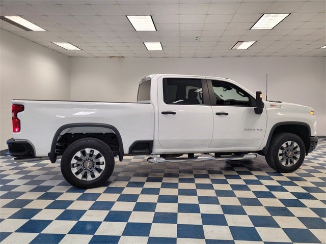 2025 Chevrolet Silverado 2500HD Custom