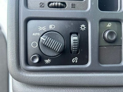 2004 Chevrolet Silverado 1500 LS