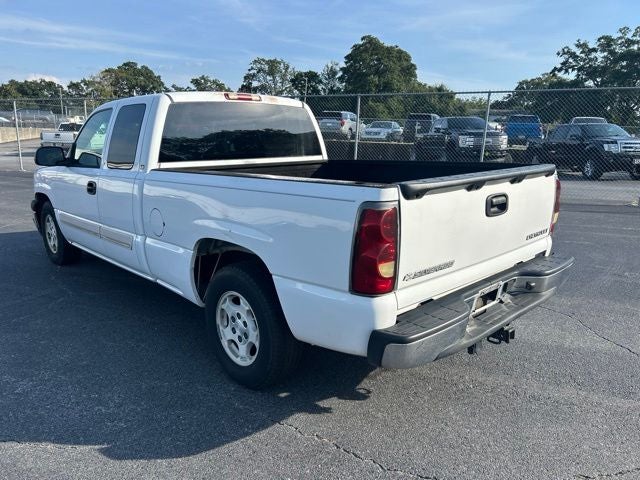 2004 Chevrolet Silverado 1500 LS