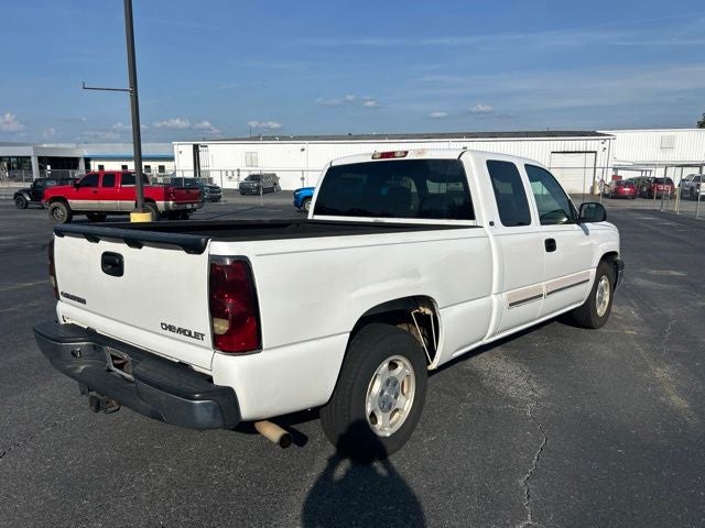 2004 Chevrolet Silverado 1500 LS