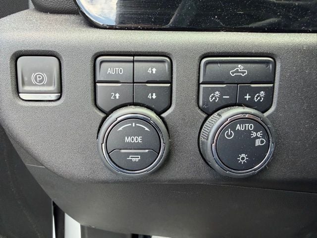 2024 Chevrolet Silverado 1500 LT Crew Cab Z71 4WD