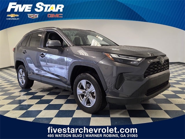 2022 Toyota RAV4 XLE