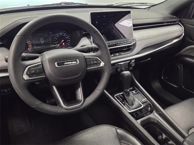 2023 Jeep Compass Latitude Lux