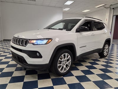 2023 Jeep Compass Latitude Lux
