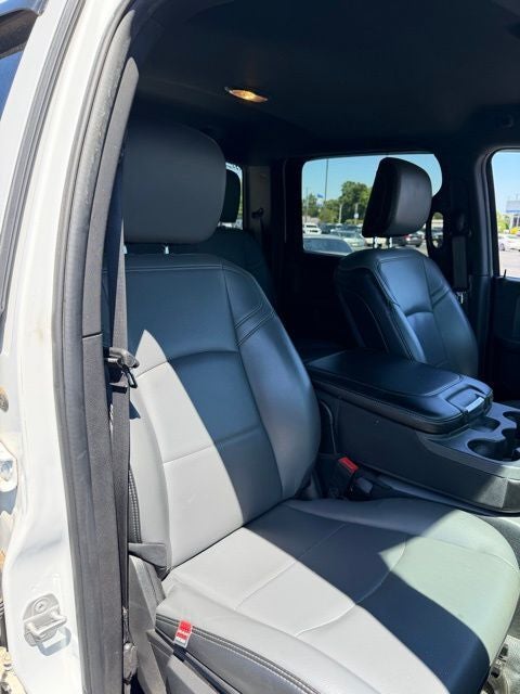 2022 RAM 2500 Tradesman Crew Cab 4WD