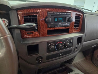 2006 Dodge Ram 2500 SLT Mega Cab