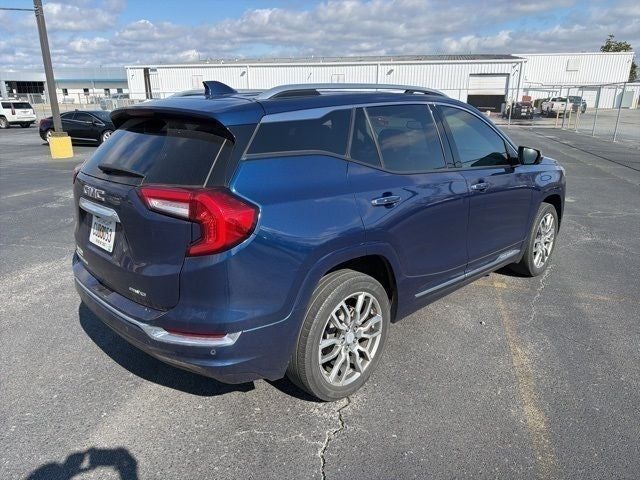 2023 GMC Terrain Denali