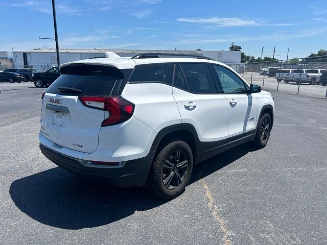 2024 GMC Terrain AT4