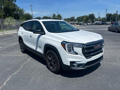 2024 GMC Terrain AT4