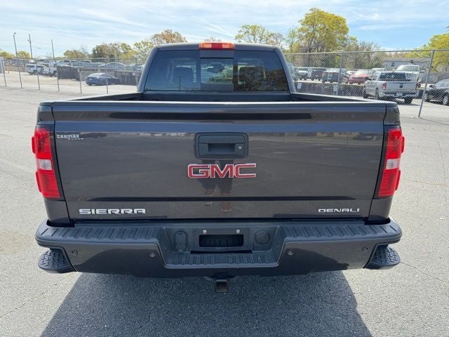 2015 GMC Sierra 1500 Denali Crew Cab 4WD