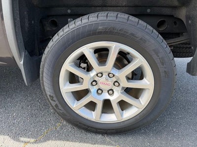 2015 GMC Sierra 1500 Denali Crew Cab 4WD