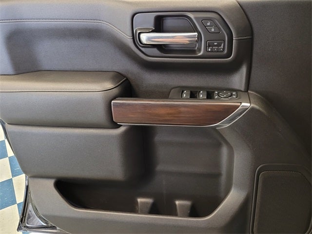 2021 GMC Sierra 1500 SLT CREW CAB 4WD