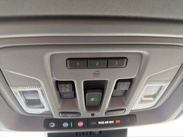 2025 GMC Sierra 1500 Denali Crew Cab 4WD