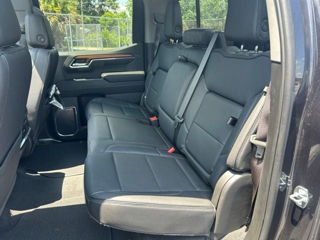 2023 GMC Sierra 1500 Denali CREW CAB 4WD