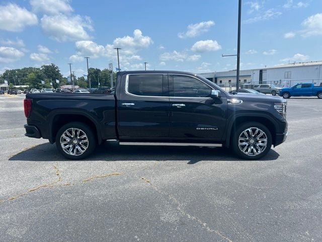 2023 GMC Sierra 1500 Denali CREW CAB 4WD