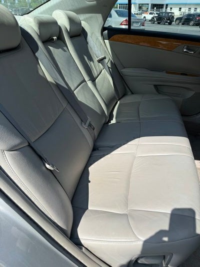 2005 Toyota Avalon XLS