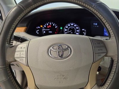 2005 Toyota Avalon XLS