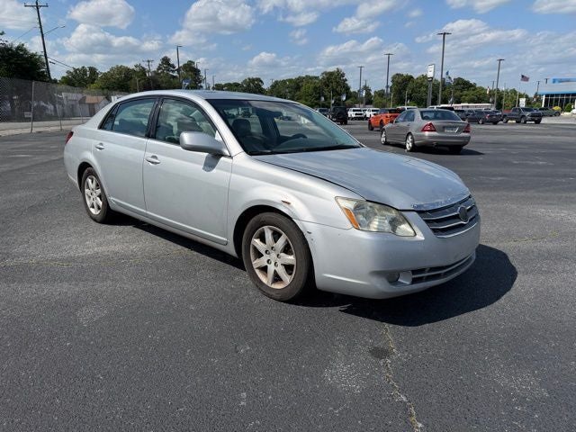 2005 Toyota Avalon XLS