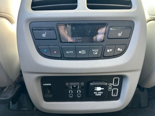 2021 Honda Pilot Touring 7 Passenger