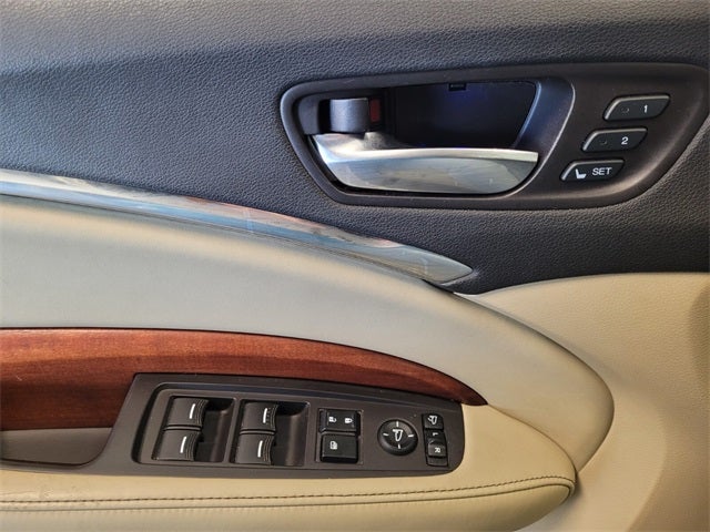 2017 Acura MDX 3.5L SH-AWD w/Advance & Entertainment Pkgs