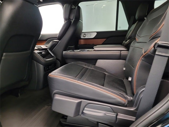 2024 Lincoln Navigator Black Label