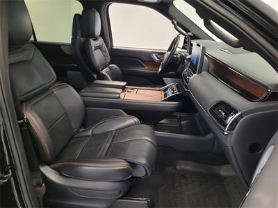 2024 Lincoln Navigator Black Label