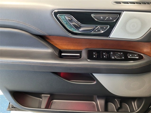2024 Lincoln Navigator Black Label
