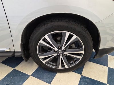 2019 Nissan Pathfinder Platinum