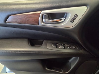 2019 Nissan Pathfinder Platinum