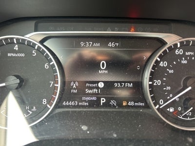 2023 Nissan Pathfinder SV