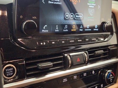 2024 Nissan Pathfinder Platinum