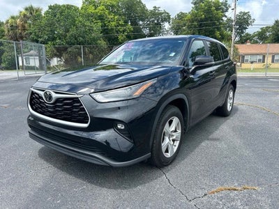 2023 Toyota Highlander LE