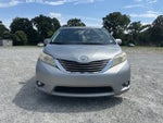 2013 Toyota Sienna XLE 8 Passenger