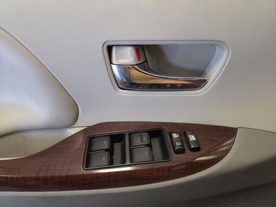 2013 Toyota Sienna XLE 8 Passenger