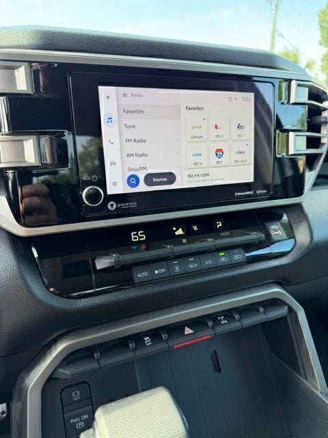2024 Toyota Tundra SR5 CrewMax 4WD