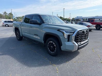 2024 Toyota Tundra SR5 CrewMax 4WD