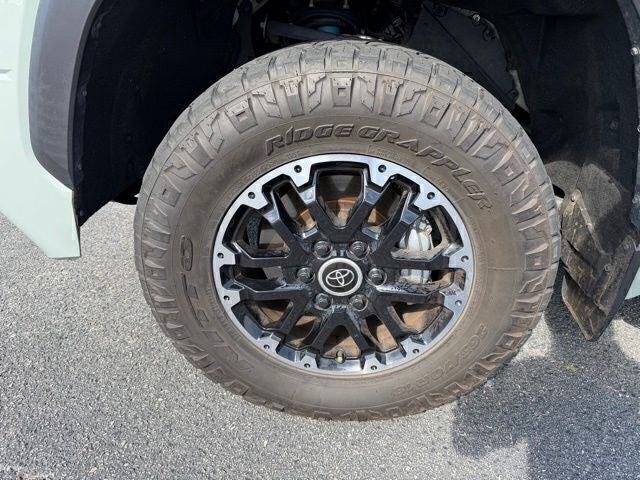 2024 Toyota Tundra SR5 CrewMax 4WD