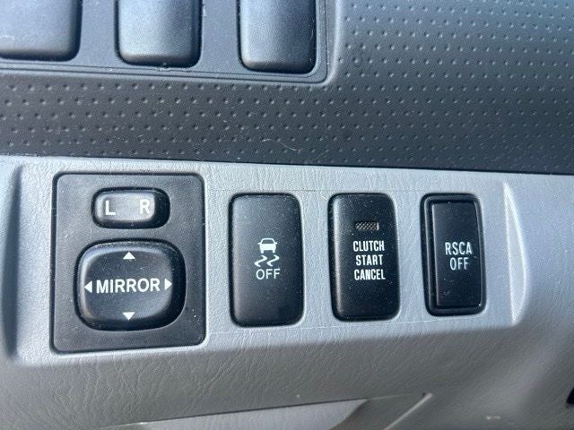 2015 Toyota Tacoma Base V6