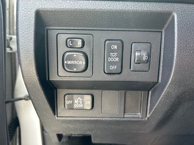 2017 Toyota Tundra SR