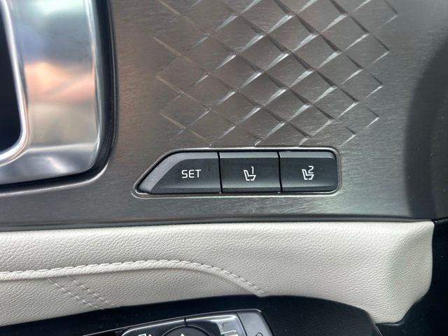 2023 Kia Sorento SX-Prestige