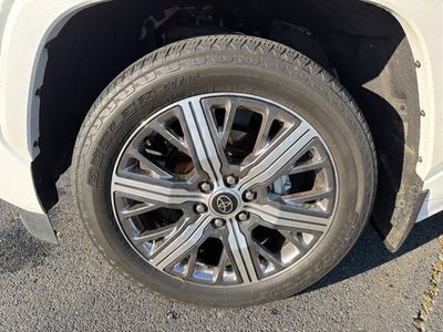 2024 Toyota Sequoia Capstone